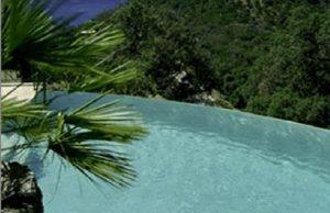 Bac tampon pour piscine à débordement